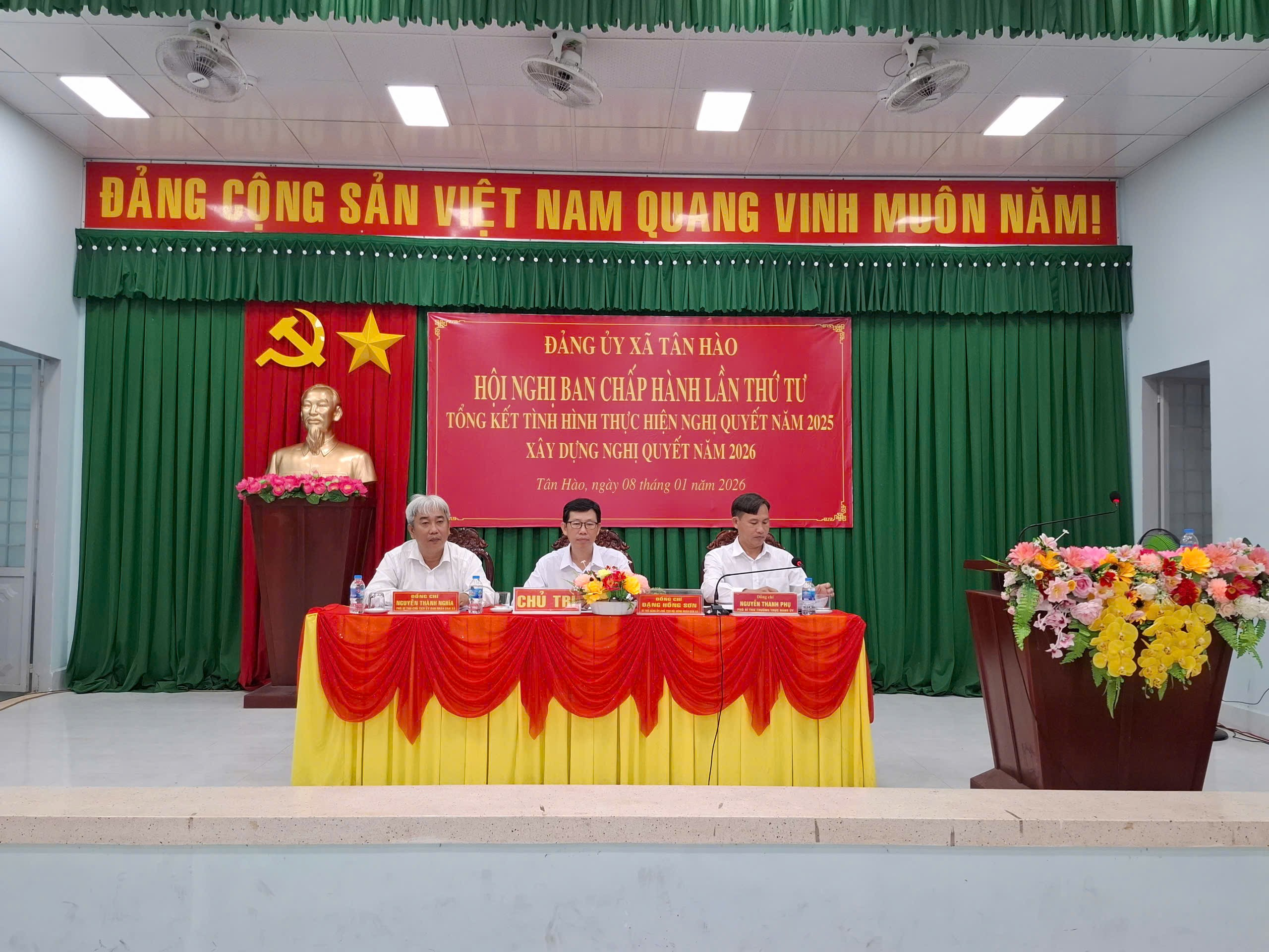 Ban Chấp hành Đảng bộ xã Tân Hào tổ chức Hội nghị lần thứ tư Tổng kết tình hình thực hiện Nghị quyết năm 2025 và triển khai Nghị quyết năm 2026
