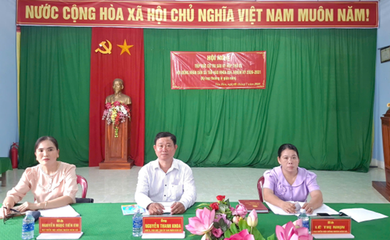TỔ ĐẠI BIỂU HỘI ĐỒNG NHÂN DÂN SỐ 3 - XÃ TÂN HÀO TIẾP XÚC CỬ TRI
