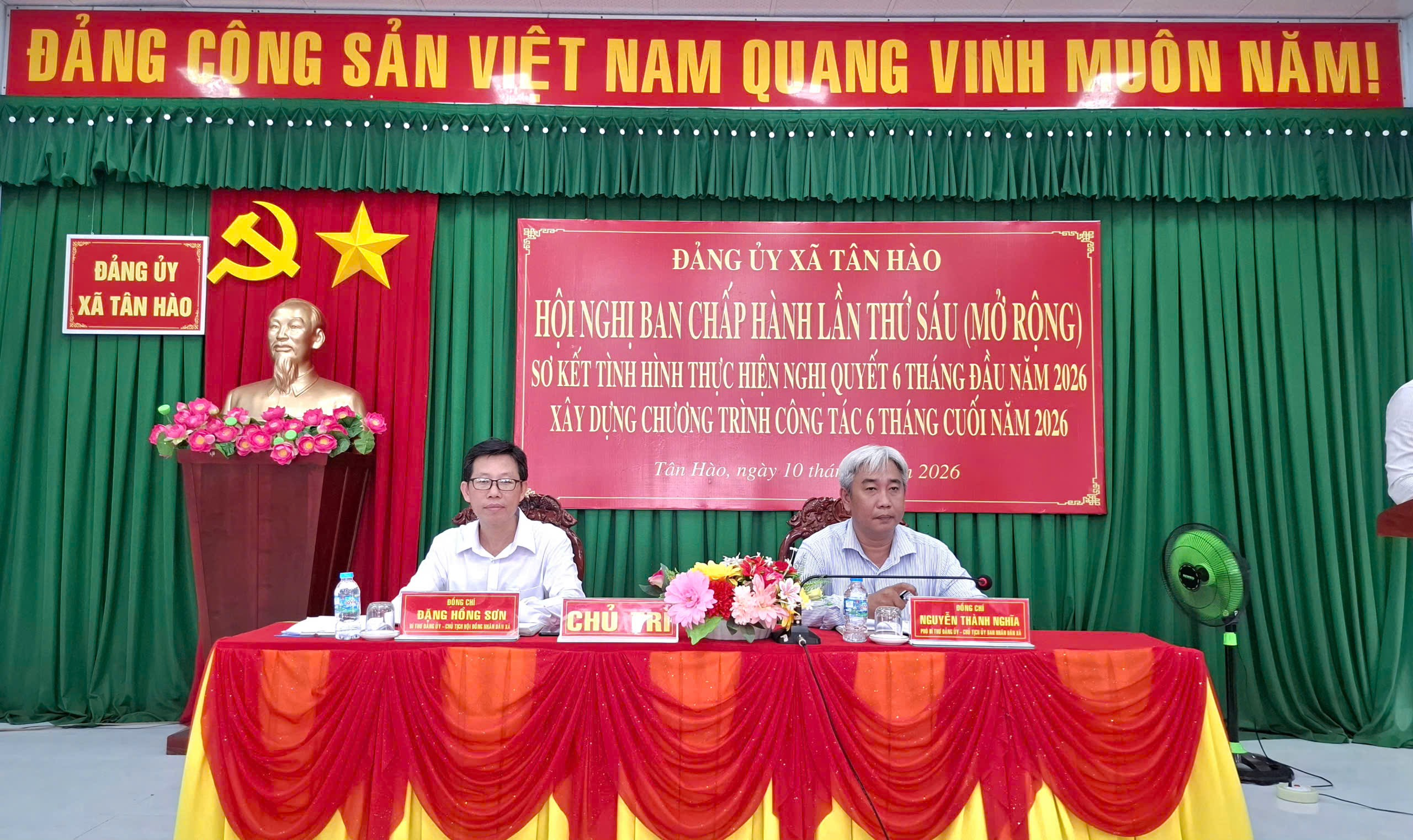 ĐẢNG ỦY XÃ TÂN HÀO SƠ KẾT TÌNH HÌNH THỰC HIỆN NGHỊ QUYẾT 6 THÁNG ĐẦU NĂM 2026