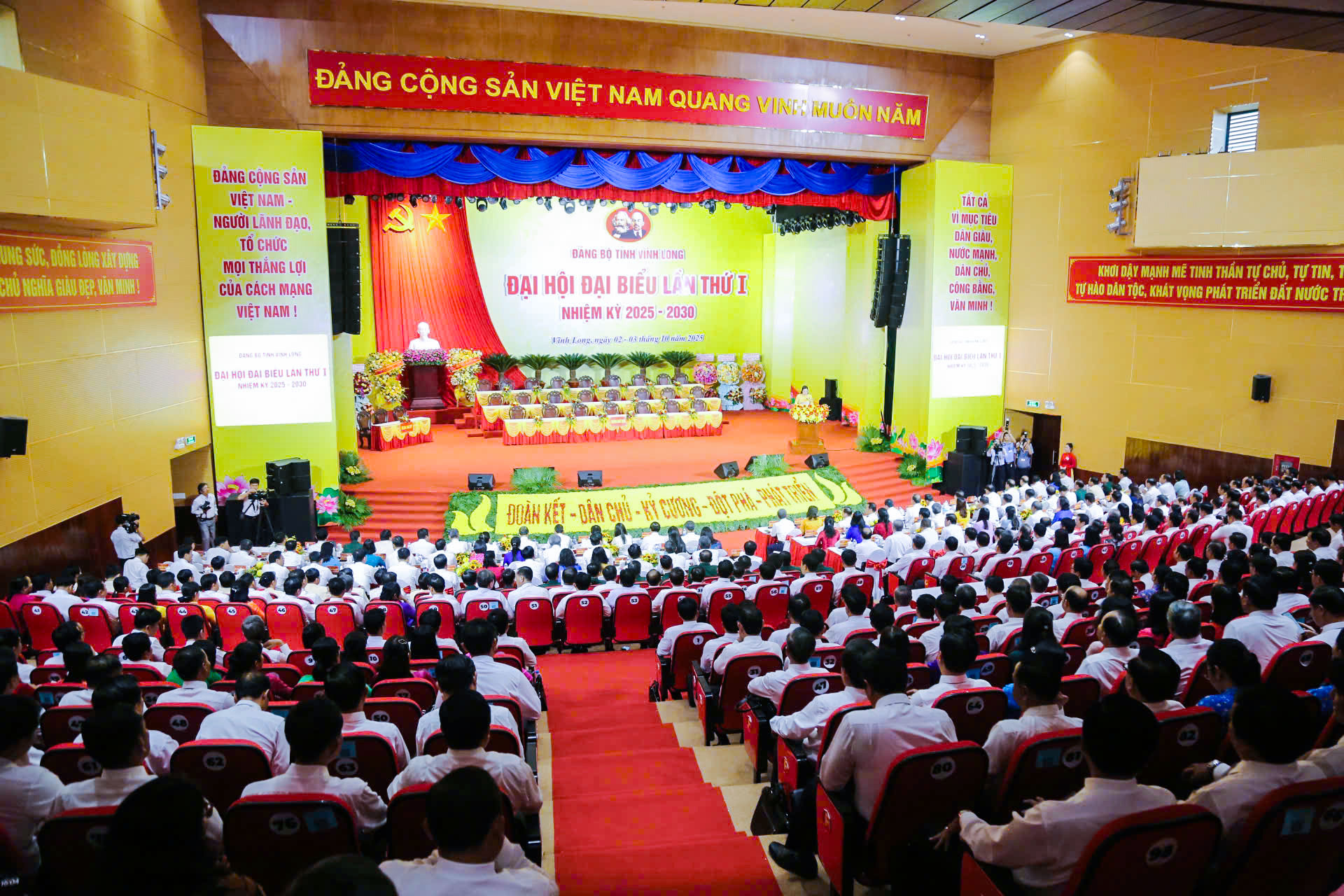 Phiên trù bị Đại hội đại biểu Đảng bộ tỉnh Vĩnh Long lần thứ I, nhiệm kỳ 2025-2030