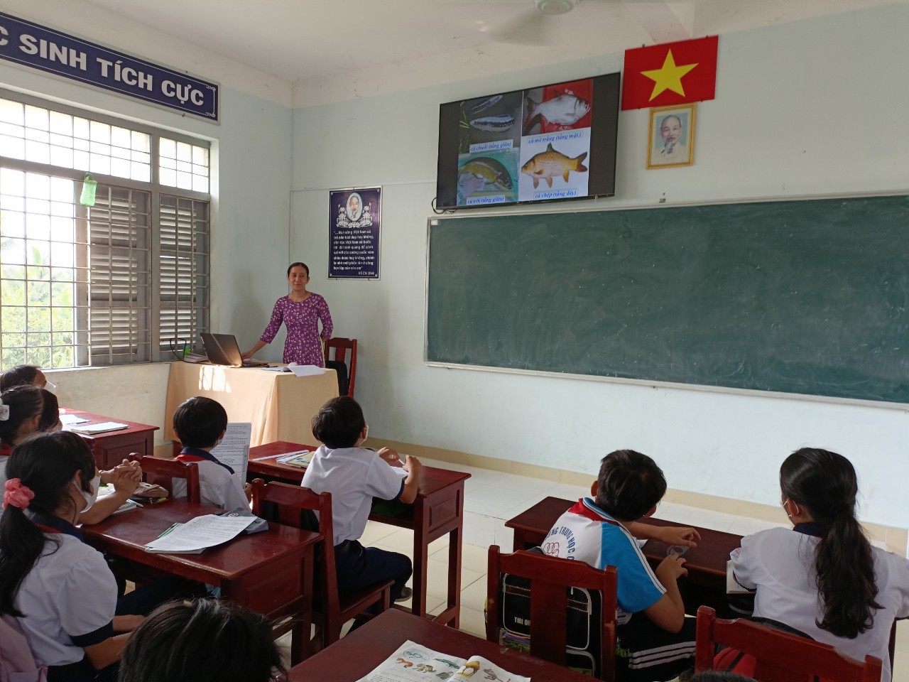 CÔ TRẦN THỊ PHƯƠNG - TRƯỜNG THCS THẠNH PHÚ ĐÔNG  ĐẠT DANH HIỆU “VIÊN PHẤN VÀNG”, NĂM HỌC 2024 - 2025
